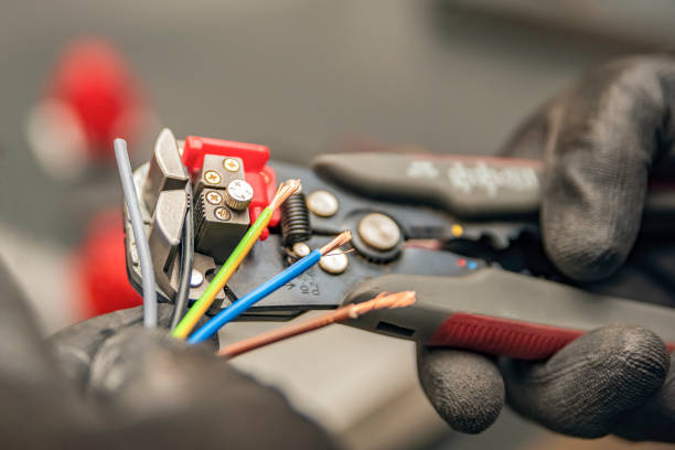 Best Electrical Troubleshooting Services  in Eastmont, WA