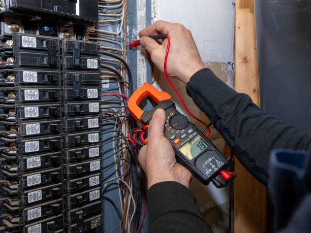 Best Licensed Electrician  in Eastmont, WA